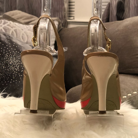 RAMPAGE Flanders Slingback Heels - Picture 3 of 6